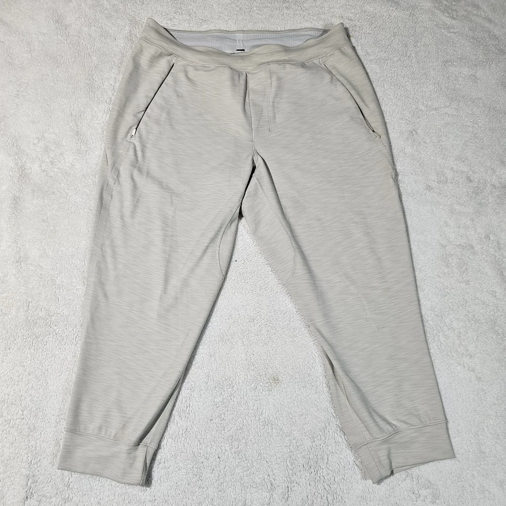 Lululemon Athletica Cream Sweatpants Relaxed Fit